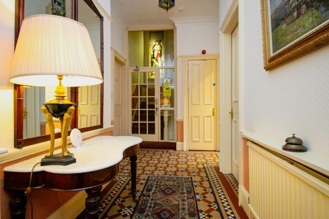 Glasgow Guest House Kültér fotó